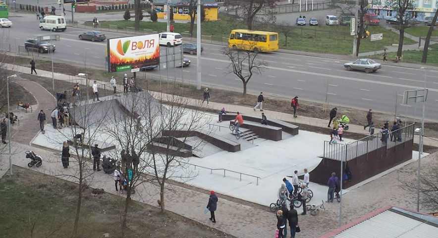 Skate park Bohdana Khmel'nyts'koho Str.