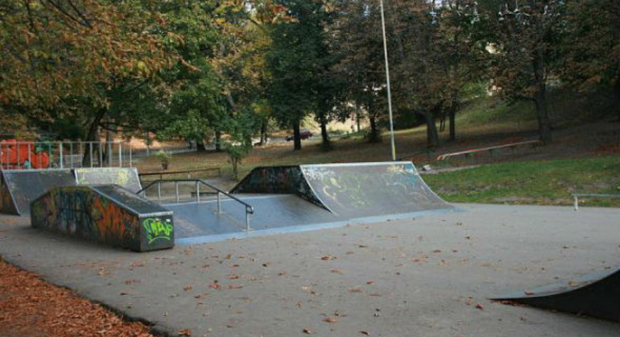 Скейт-парк біля Порохової вежі
