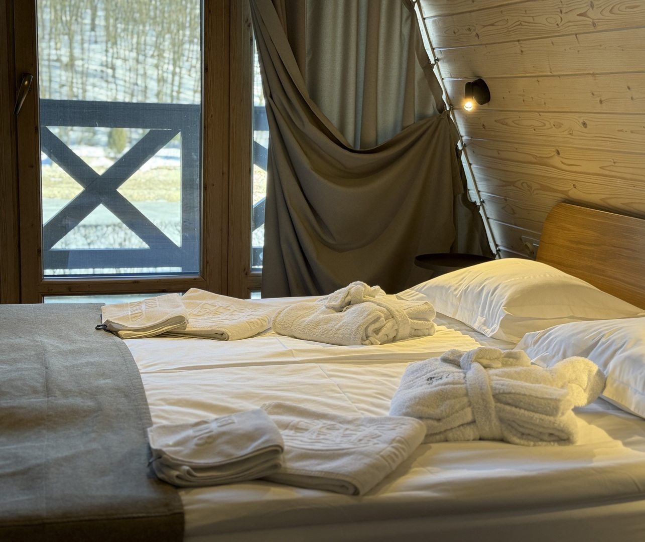 КОТЕДЖ ПОКРАЩЕНИЙ